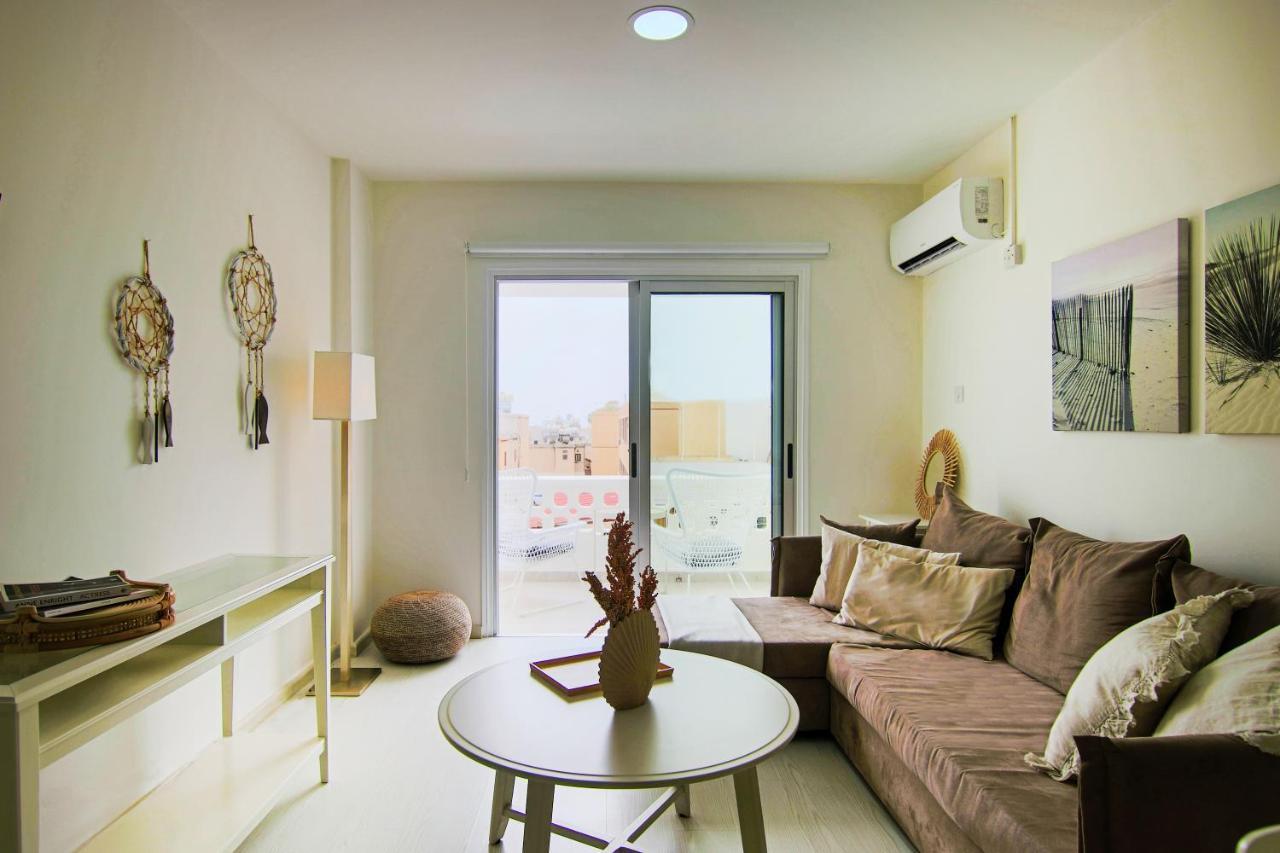 Phaedrus Living: City View Fountain Court 113 アヤナパ エクステリア 写真